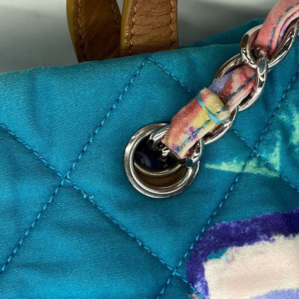 Chanel Watercolor Vintage Bag Graffiiti Tote Rare 2011 Shoulder Purse Rare CC - Picture 12 of 15